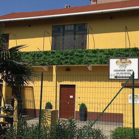Location Lory Hotel Busto Arsizio Luaran gambar