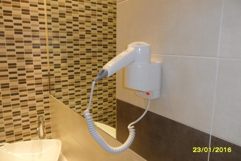 Location Lory Hotel Busto Arsizio Luaran gambar