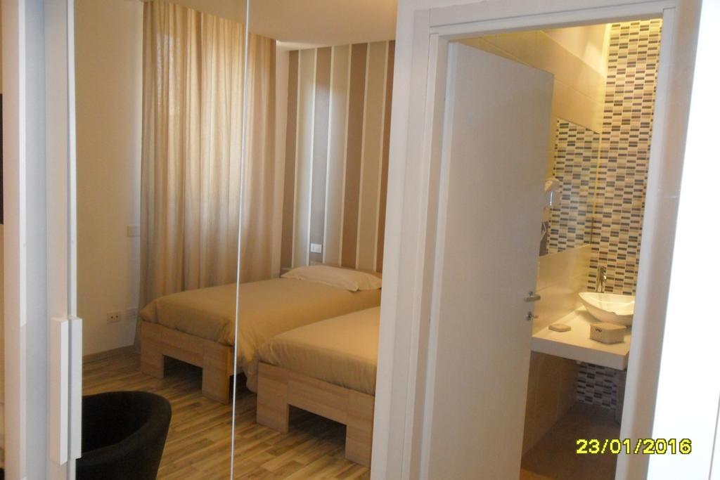 Location Lory Hotel Busto Arsizio Luaran gambar