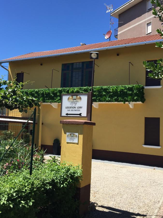 Location Lory Hotel Busto Arsizio Luaran gambar