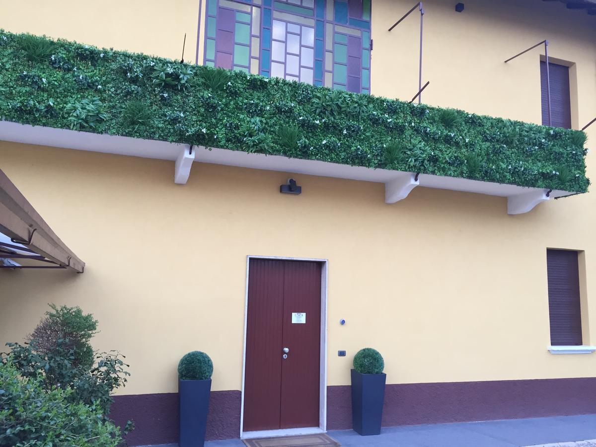 Location Lory Hotel Busto Arsizio Luaran gambar